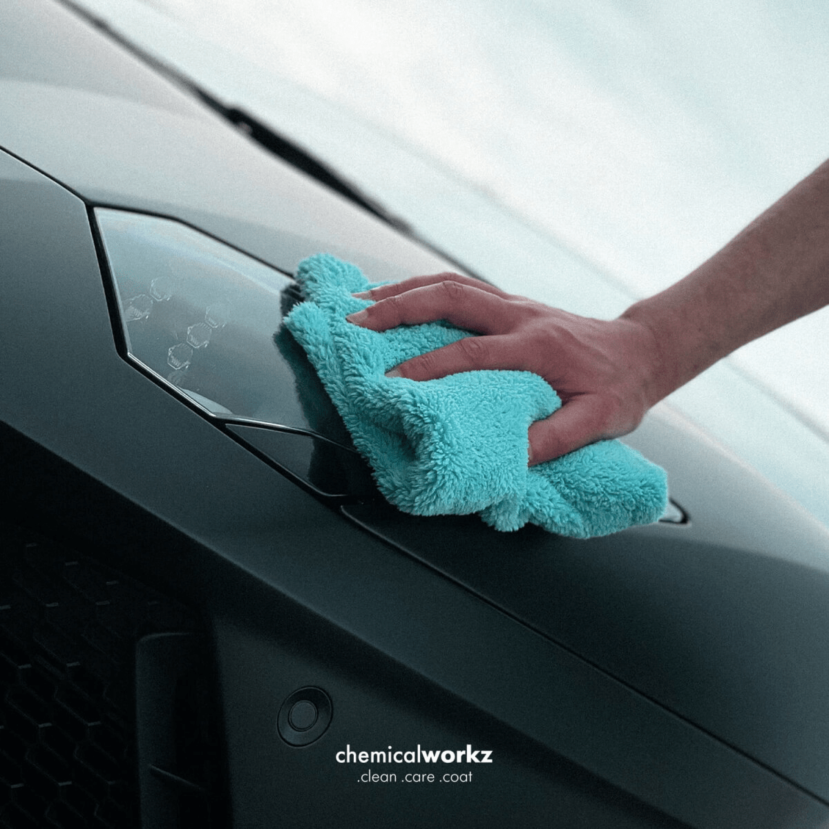 Chemicalworkz Edgeless Soft Touch Towel Bojqiell - IČNERP
