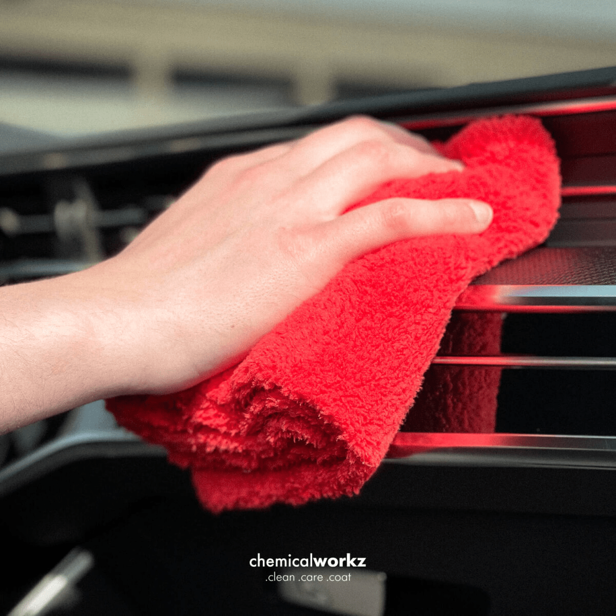 Chemicalworkz Edgeless Soft Touch Towel Kuqe - IČNERP