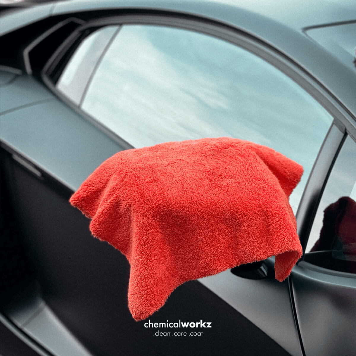Chemicalworkz Edgeless Soft Touch Towel Portokalli - IČNERP