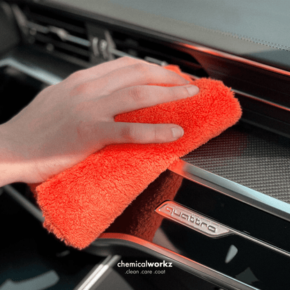 Chemicalworkz Edgeless Soft Touch Towel Portokalli - IČNERP